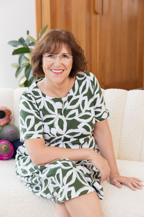 Dr Elizabeth Rigg — Senior Midwife and Childbirth Educator